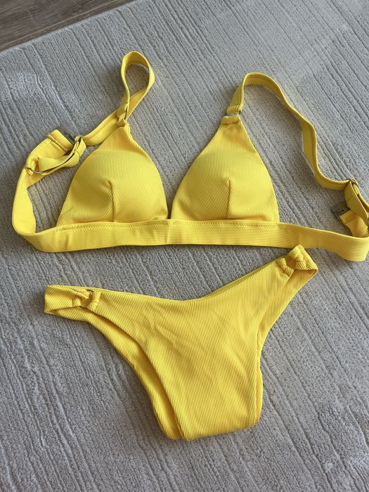 Продам купаники женские