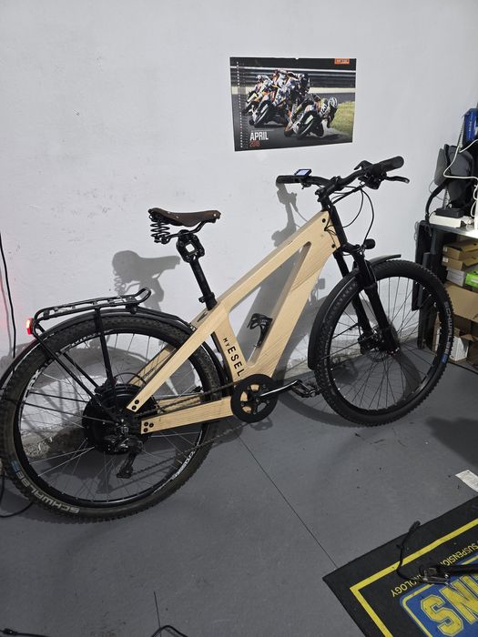 Дървен електрически велосипед my esel e-cross