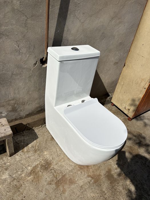 Унитаз литой читый