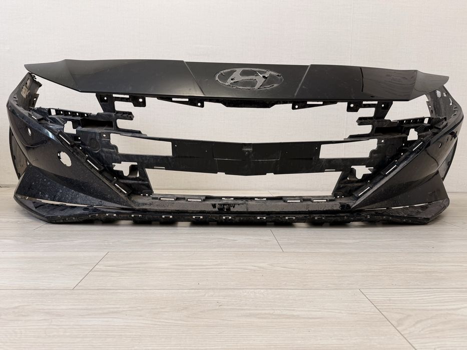 передний бампер hyundai elantra 2022год