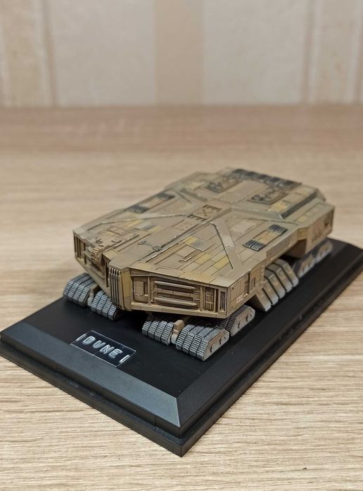 Макет на Spice Harvester от филма DUNE
