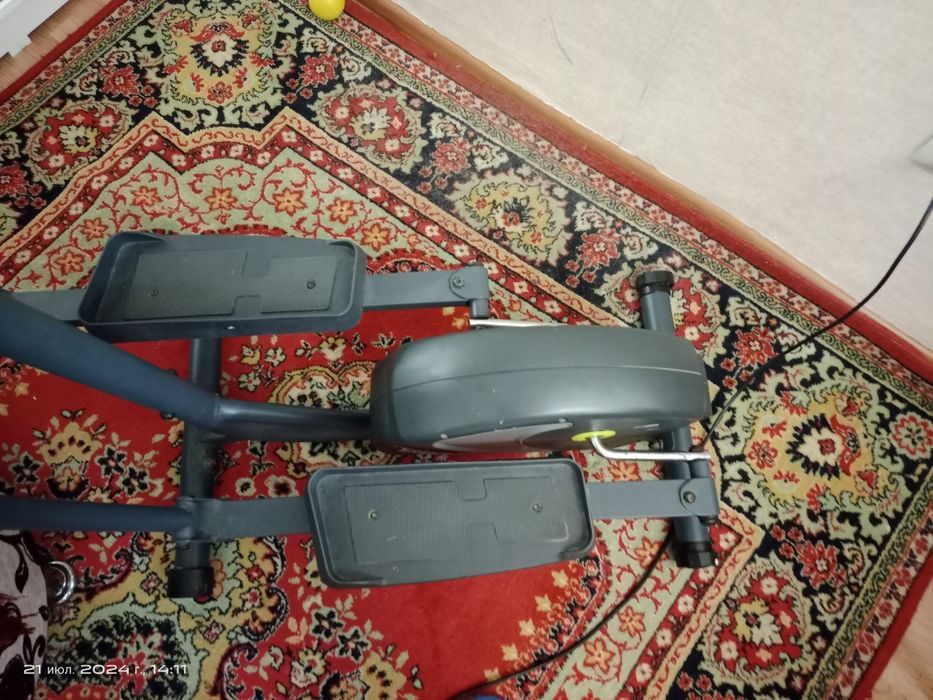 Продам эллиптический тренажёр