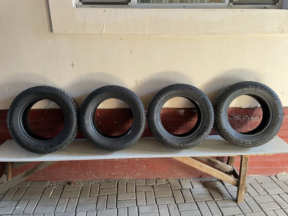 Продам резину Michelin зима