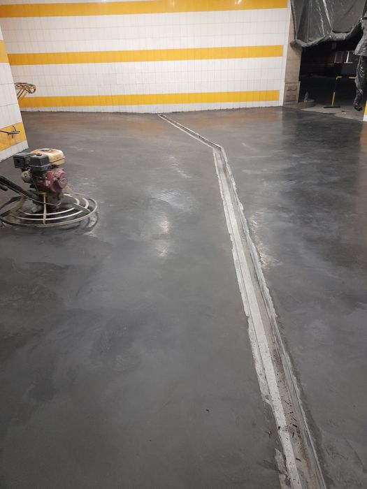 Porno video: Aka singlisining bokiraligini buzdi