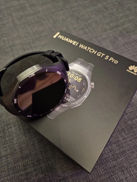 часовник Huawei Gt 5 pro