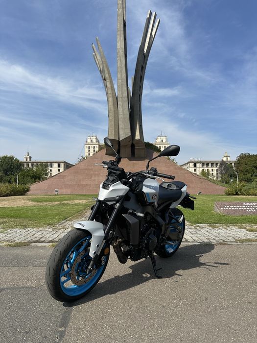 Yamaha MT09 Ice Fluo 2026