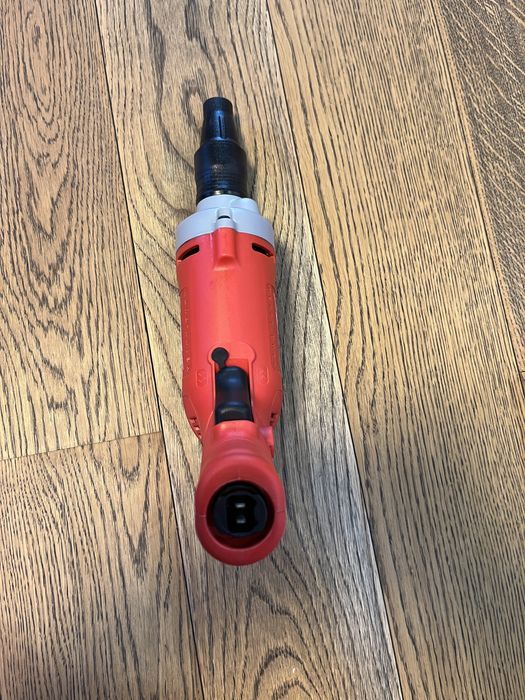 Винтоверт Milwaukee