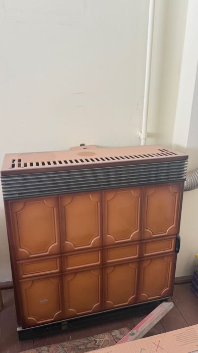 Soba pe gaz cu aprindere piezo