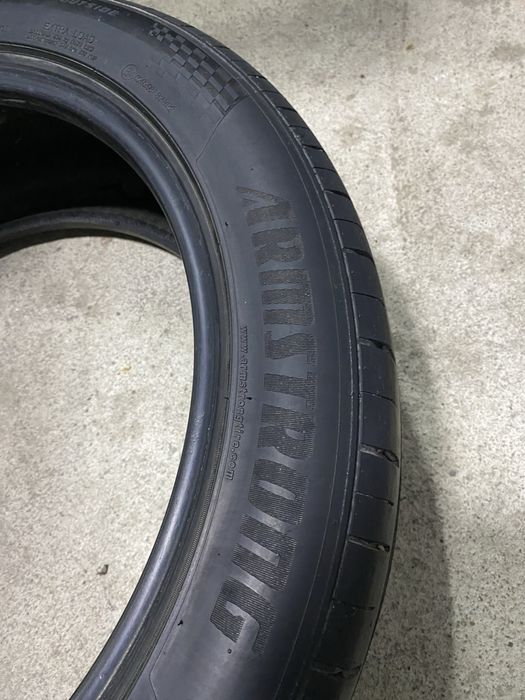 245/45/R19 шины..