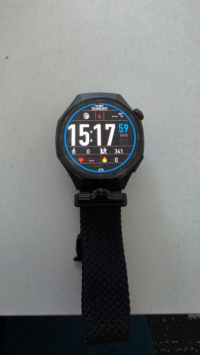 Vand smartwatch Huawei watch GT 6 Pro cu garantie