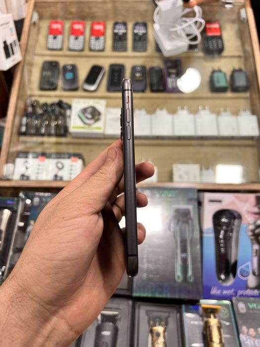 iPhone 11 ideal xolatda