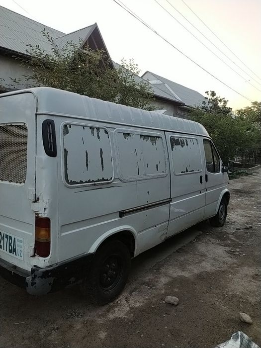 Ford tranzit 1992-yil furgun