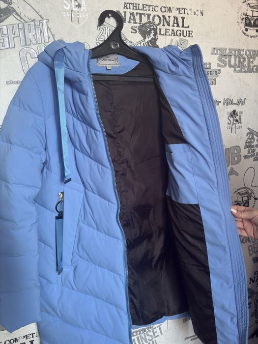 Пуховик зимний продам