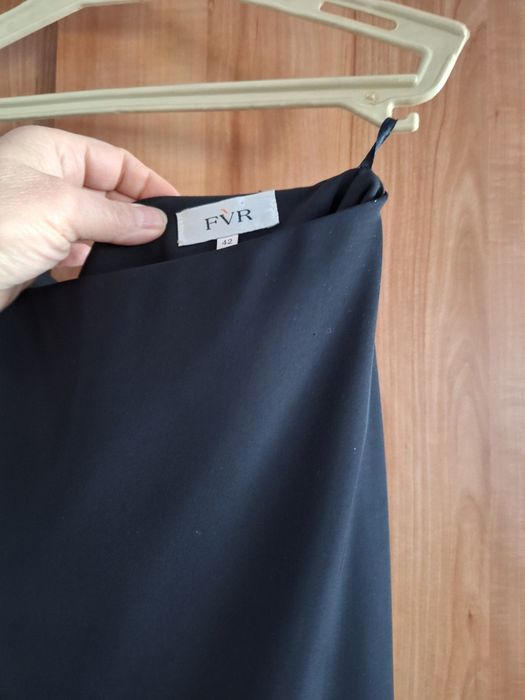 Fusta neagra de ocazie