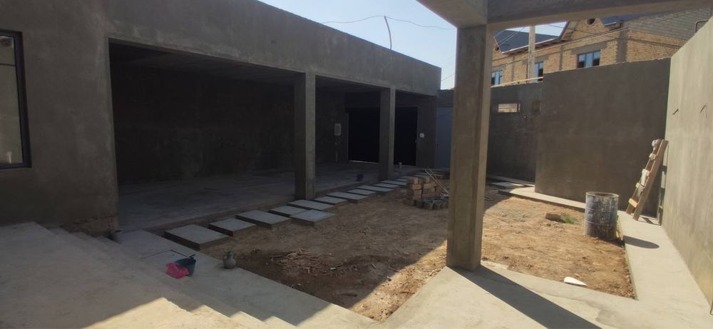Каробка коттедж сотилади 4 соток хона