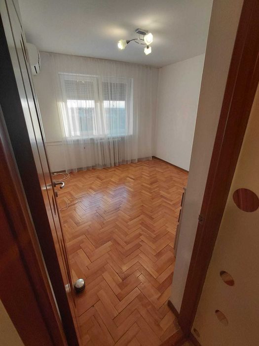 Apartament 2 camere, decomandat, tip C, 53 mp, zona Sovata