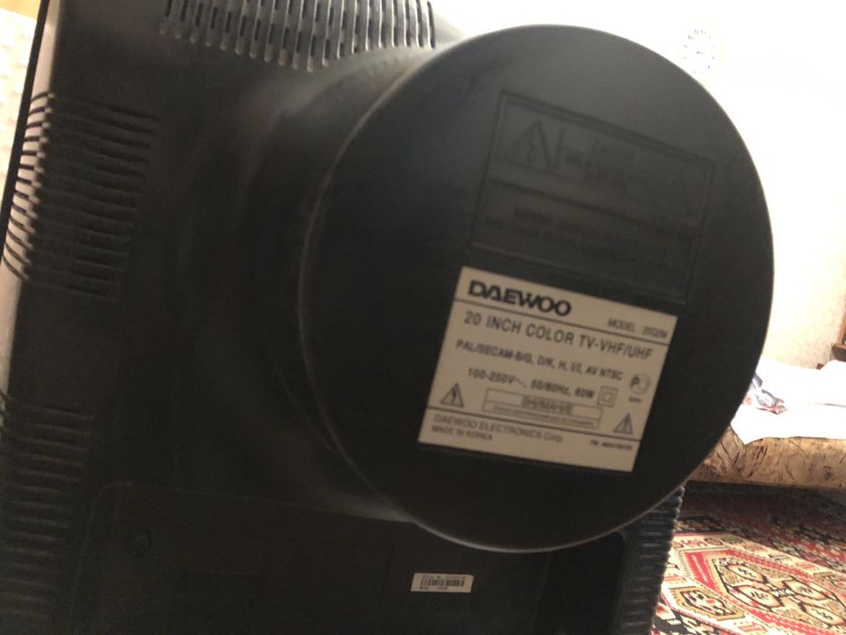 Телевизор daewoo старый