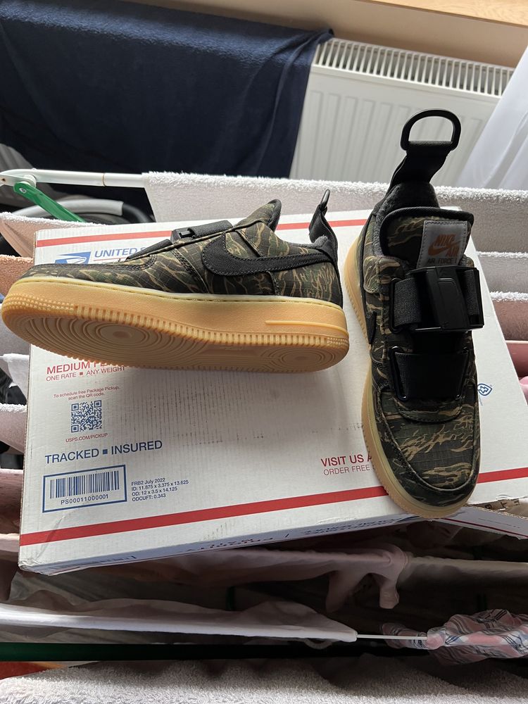 Nike air force 1 utility carhartt 38.5 Bucuresti Sectorul 2 OLX.ro