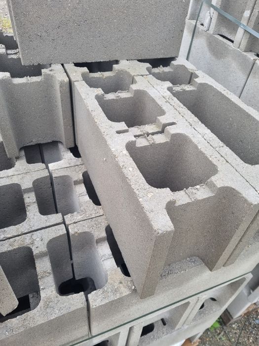 Boltari fundatie gard / boltari gard / boltar temellie / cofrag gard