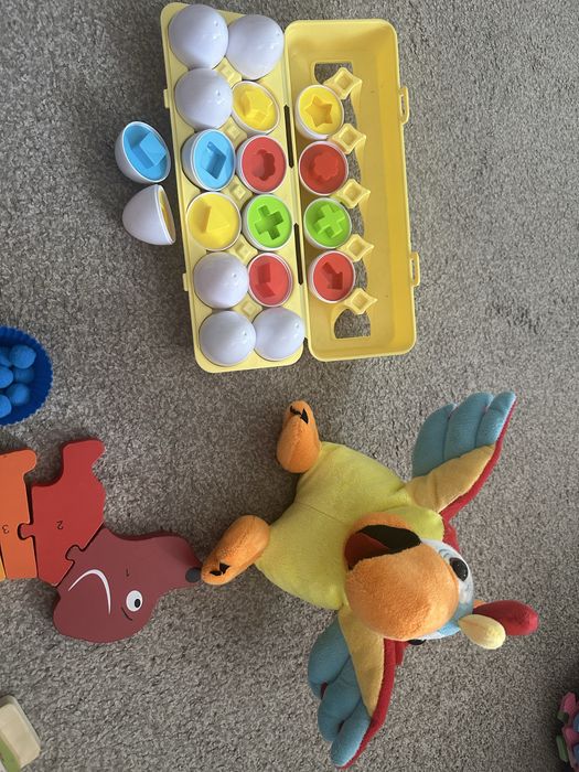 Лот от детски играчки
