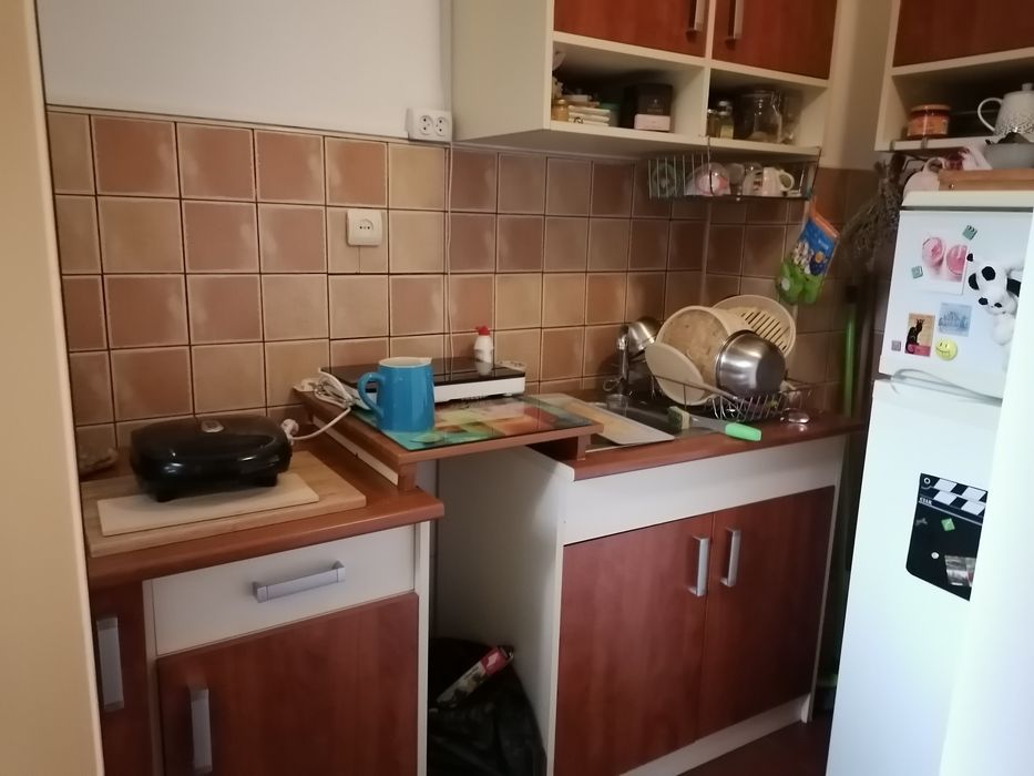 Închiriez apartament cu centrala in Complexul Studentesc
