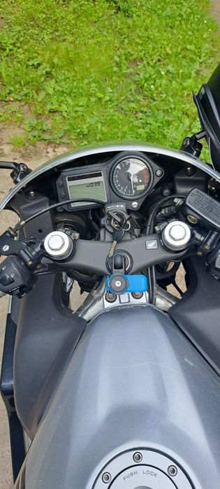 Motocicleta Honda CBR F4i 600