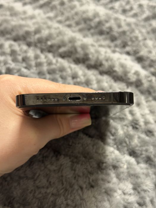 Продам Iphone 14 pro max