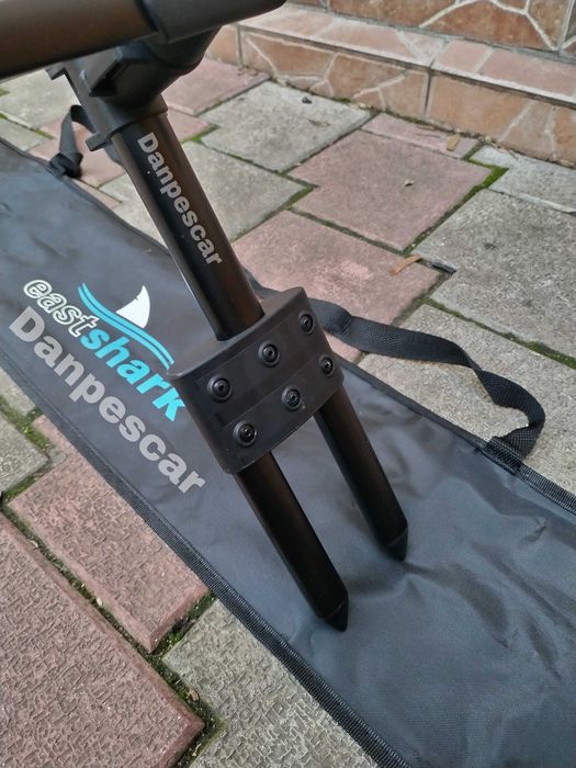 Rod pod Eastshark RIVER Tripod 2 posturi pt. pescuit pe rau la feeder
