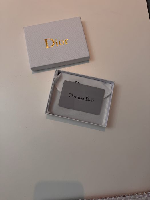 Продаю картхолдеры