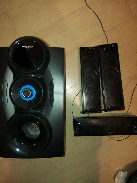 Vând sistem audio Myria MY8038 (3.1), în stare bună, perfect funcțional.