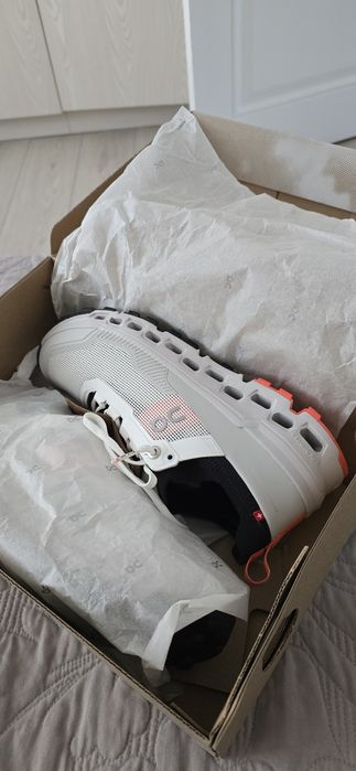 Кроссовки трейловые On,  Cloudultra2