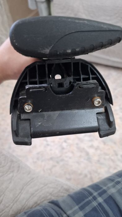 Продам автобокс (багажник)