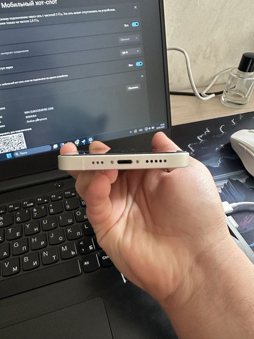 Срочно продам айфон 13