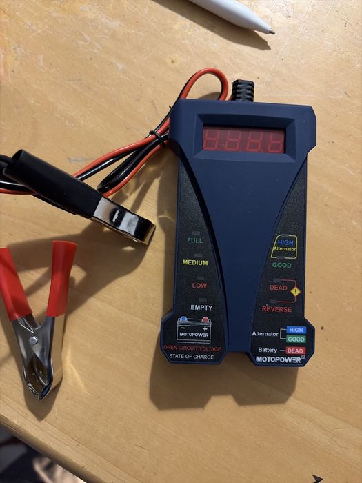 Tester baterii 12V