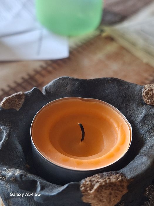 Samsung a54 128gb (калъф и зарядно) + galaxy buds 2