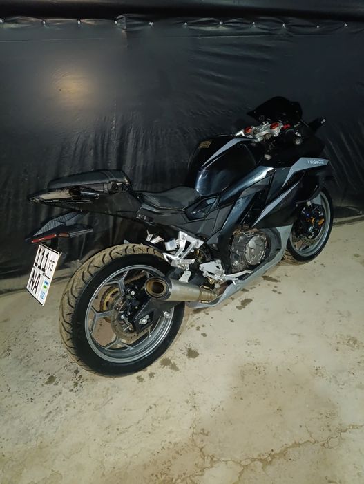 Спорт мото сотилади