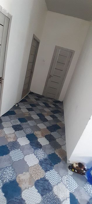 Ховли сотилади срочна