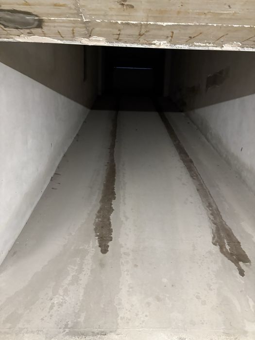 Дава се под наем Гараж / Паркомясто в София, Красно село - 8 кв.м за 101.49 € - Снимка #2