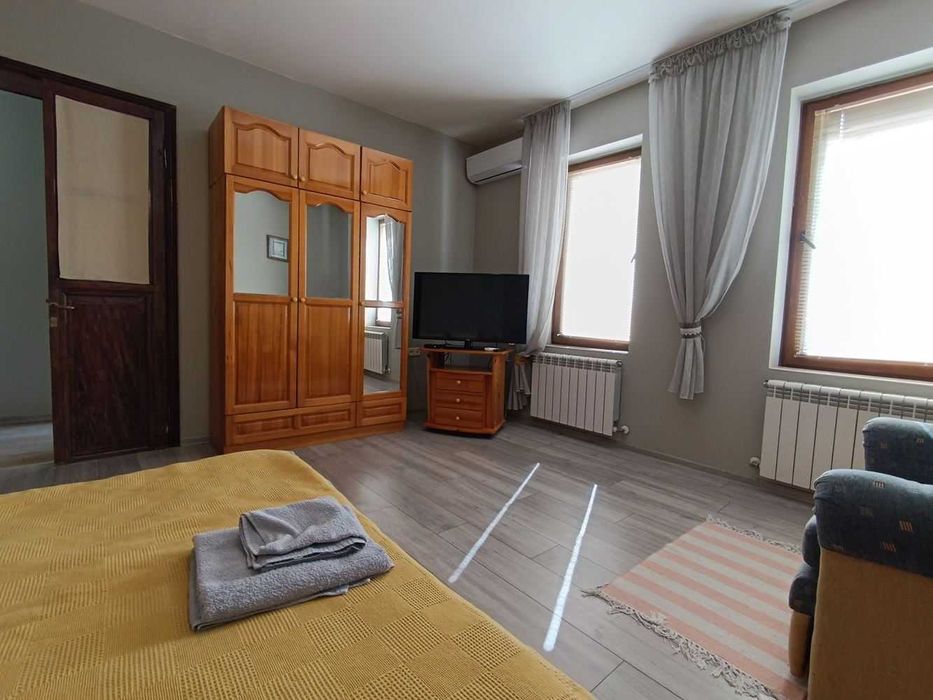 Луксозен етаж от къща в старата част на Велико Търново