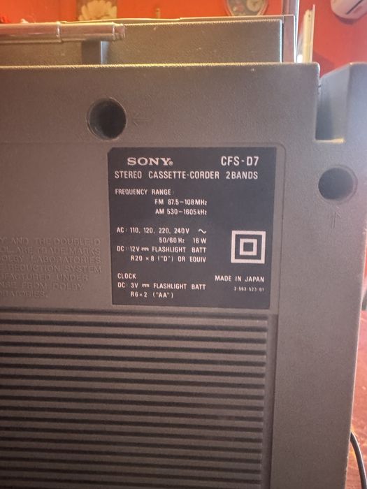 Радио касетофон sony cfs-d7