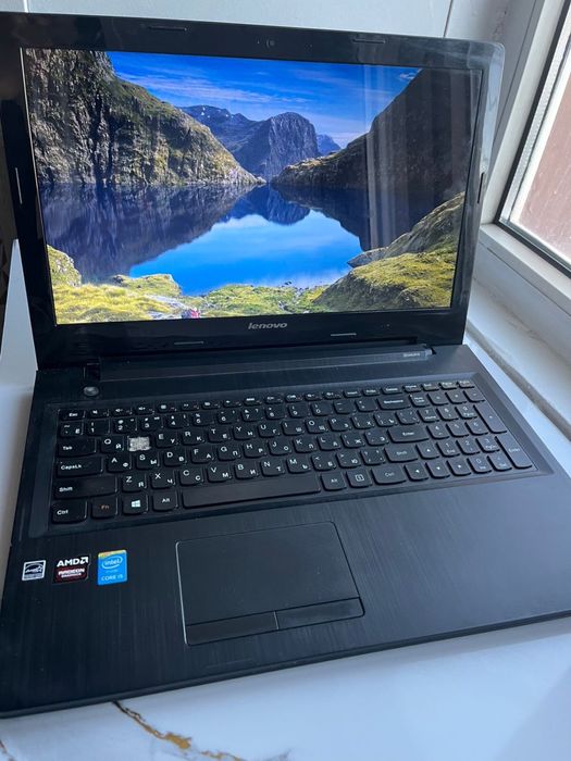 Lenovo G50-80 (i5 / 1TB / AMD)