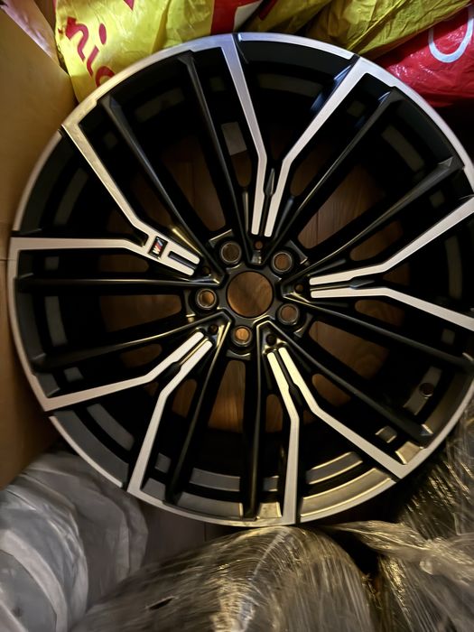 Jante 20 G30 BMWSeria  5 originale+ cauciucuri ambele noi
