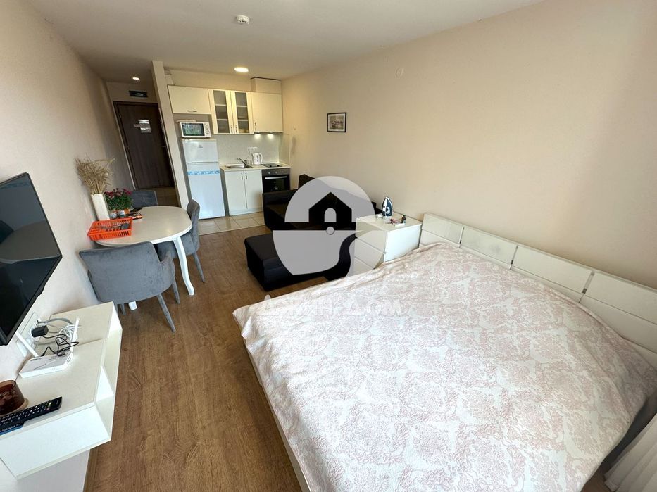 Продава се Едностаен апартамент в Свети Влас - 45 кв.м за 2043 €/кв.м - Снимка #2