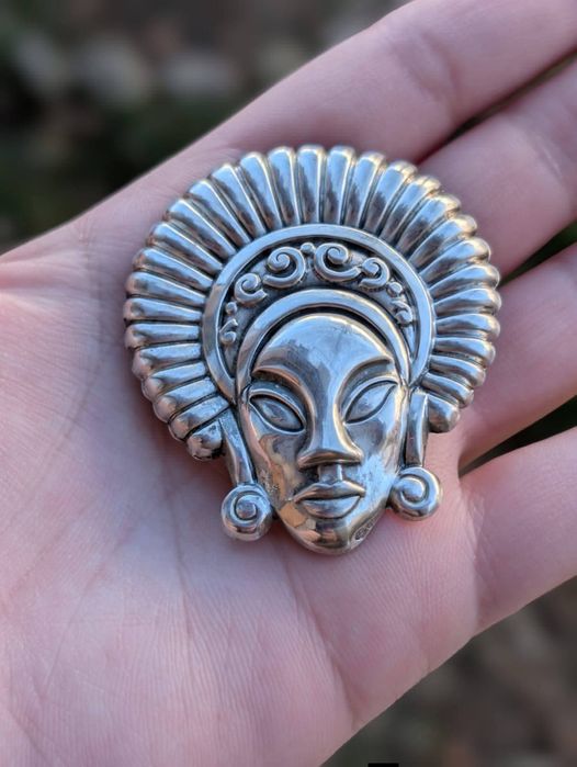 Brose veche tribala din argint sterling, masca tribala , Truart, copii