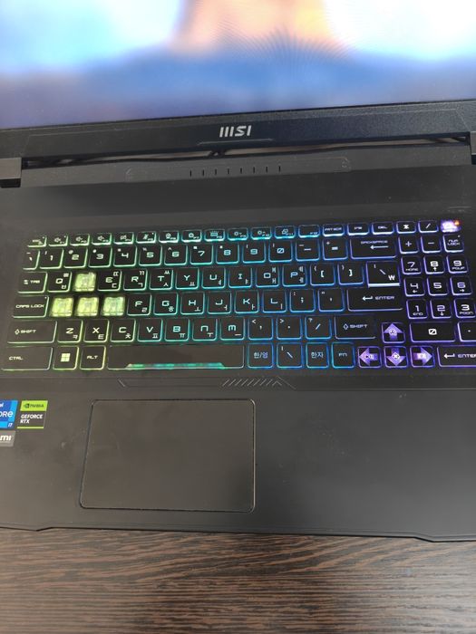Продам MSI katana 17 диагональ