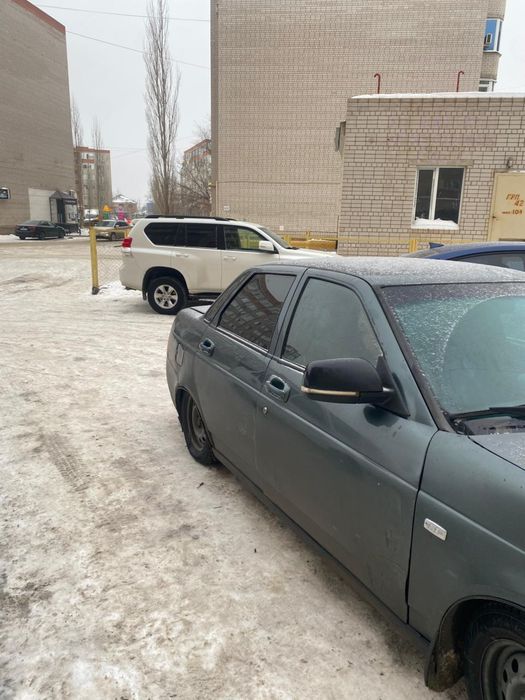 Продам приору 2011