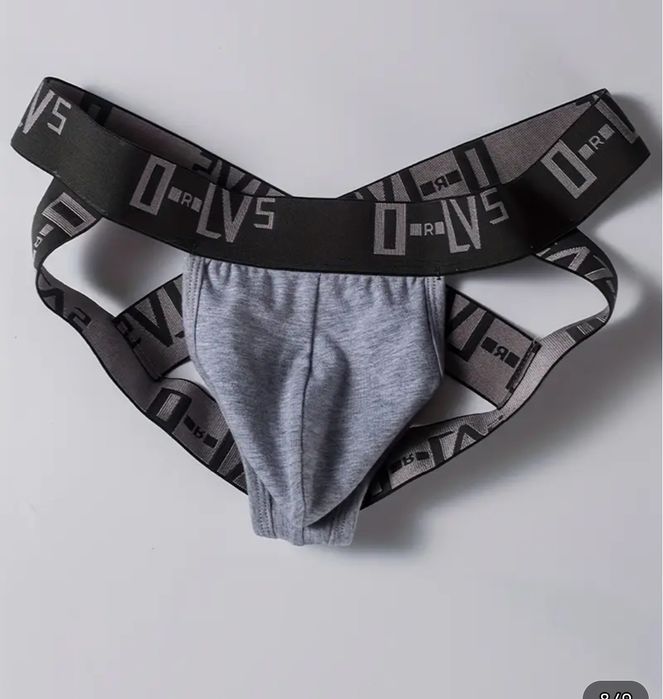 Спортени клинкве черен и цветен джокс бельо и други