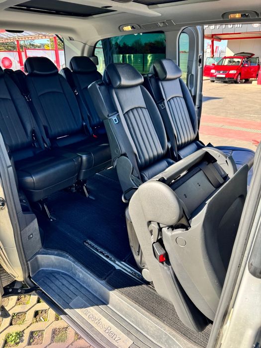 Închiriez Mercedes-Benz Viano Business 7 locuri doar cu sofer