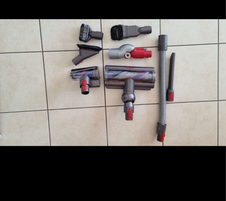 Vand Dyson V15 cu suport