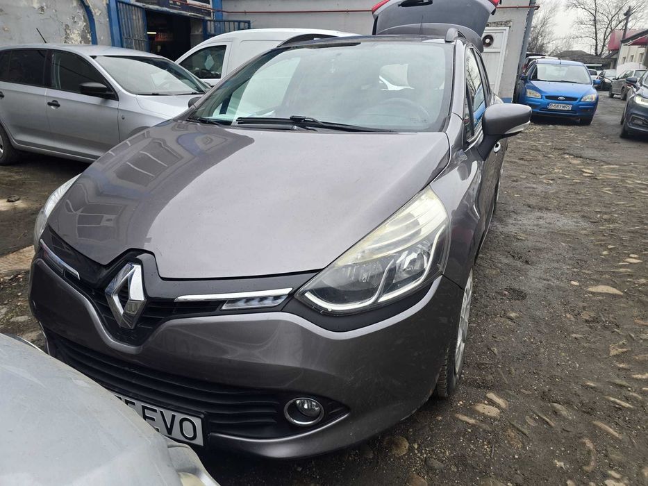 UBER/BOLT De inchiriat Renault Clio Break